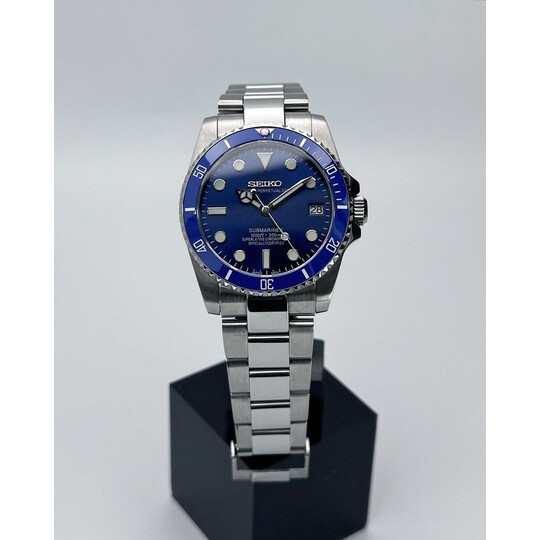 Custom Seiko Mod • Blue Smurf Submariner • 36mm